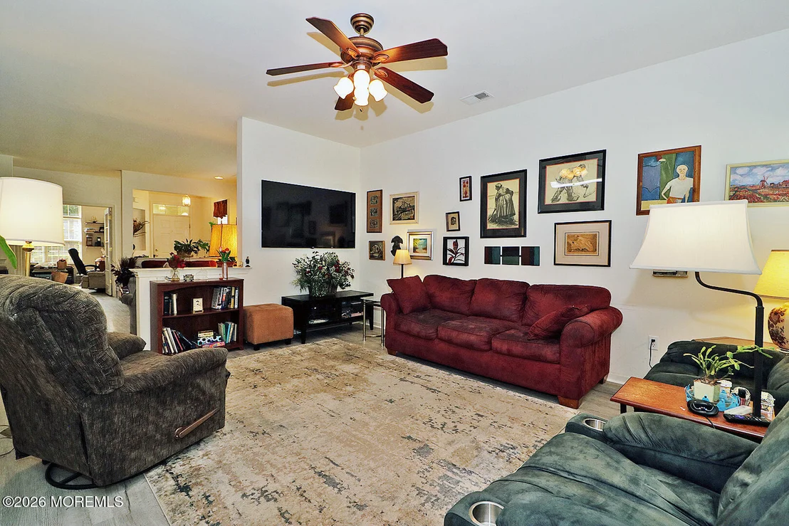 Photo of 27 Vineyard Way