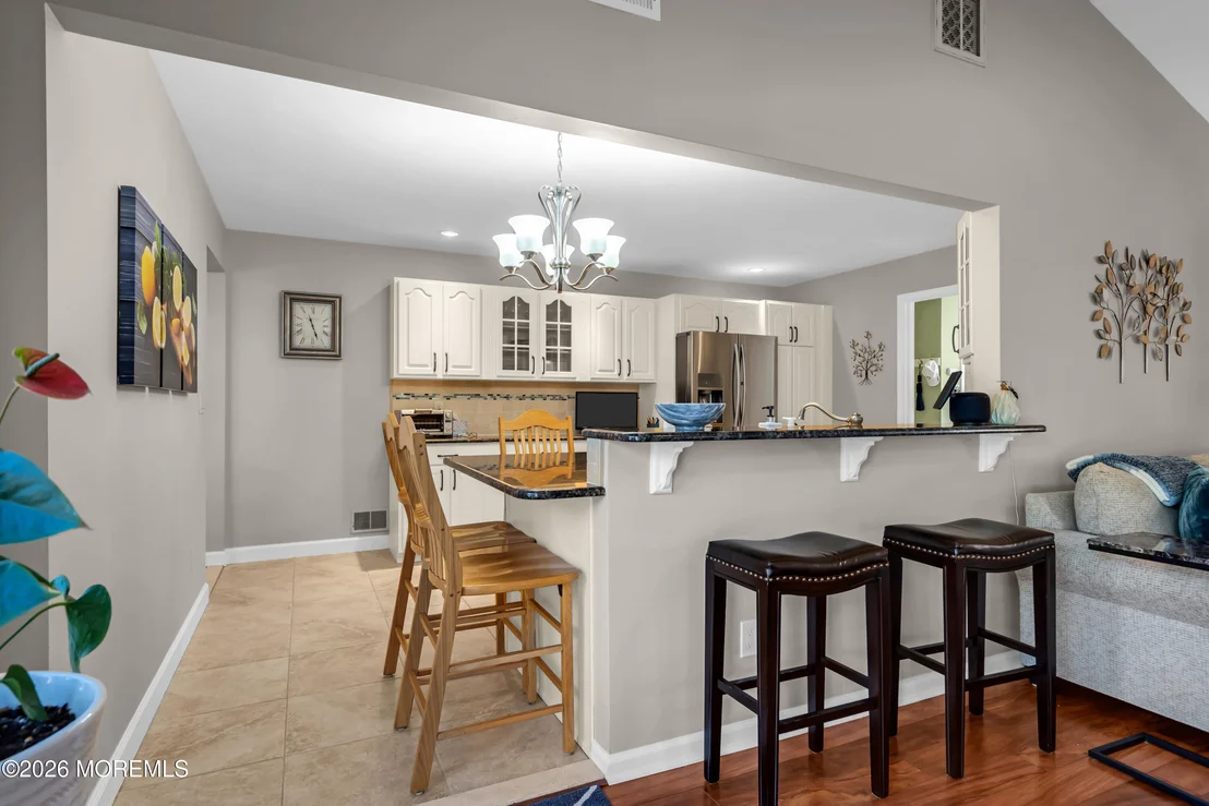 Photo of 8 Eagle Drive