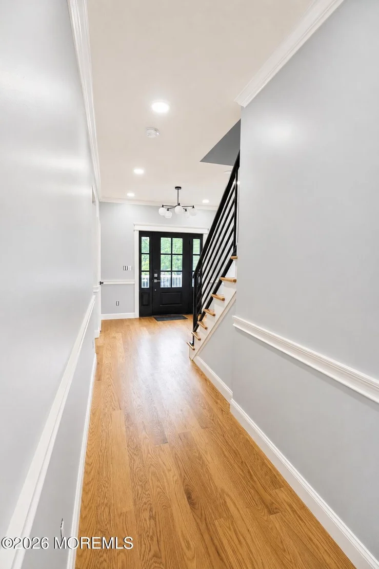 Photo of 427 Central Avenue
