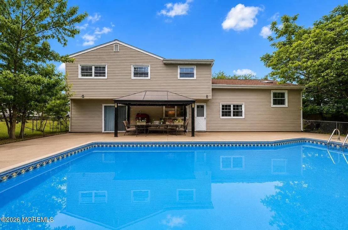 Photo of 5 Cortland Drive