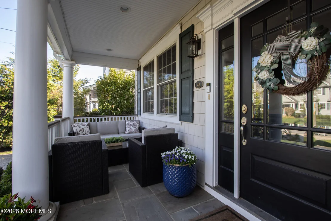 Photo of 42 Forrest Avenue