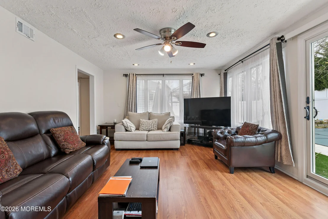 Photo of 10 Walter Drive