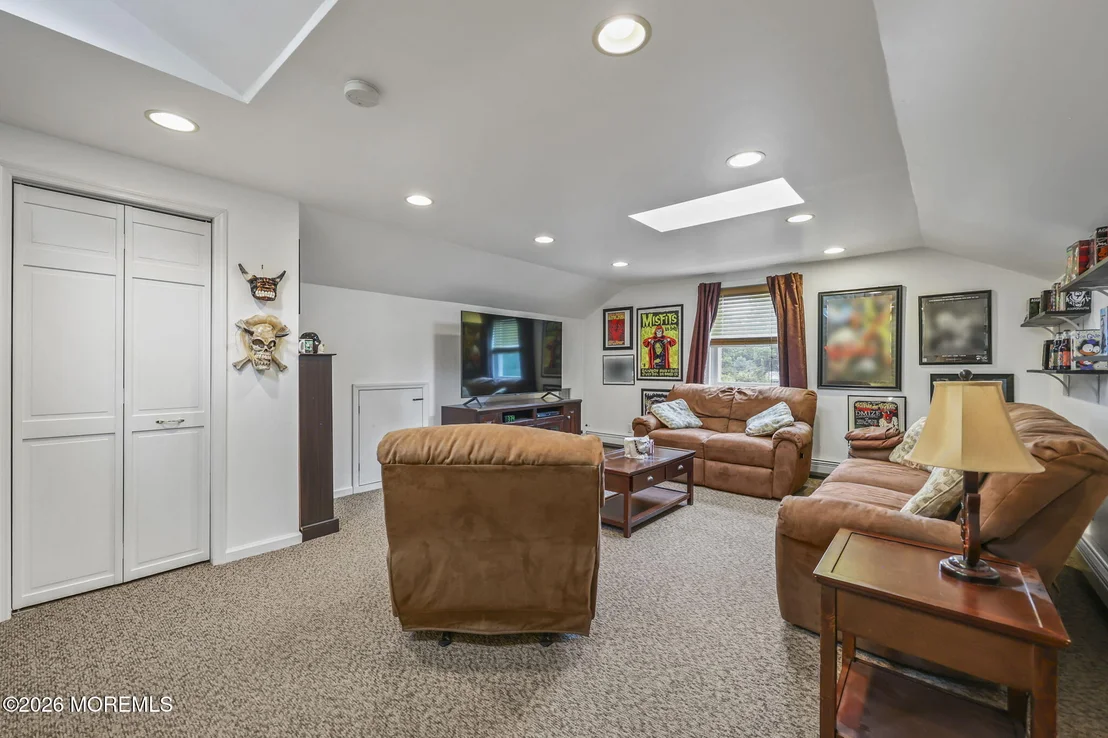 Photo of 67 Crest Drive