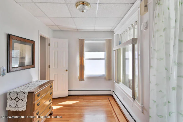 Photo of 147 Broadway