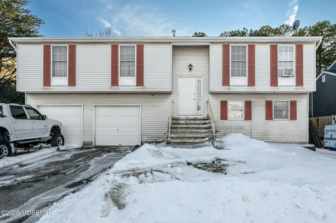 Photo of 33 Compass Lane