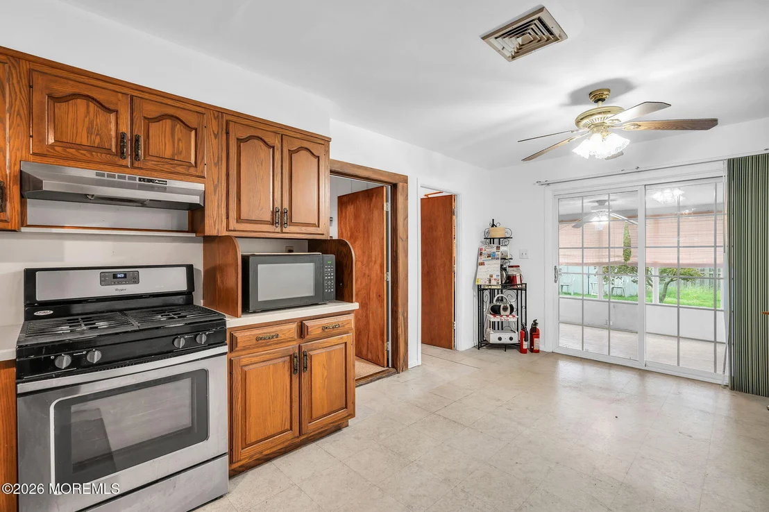 Photo of 580 Lloyd Road
