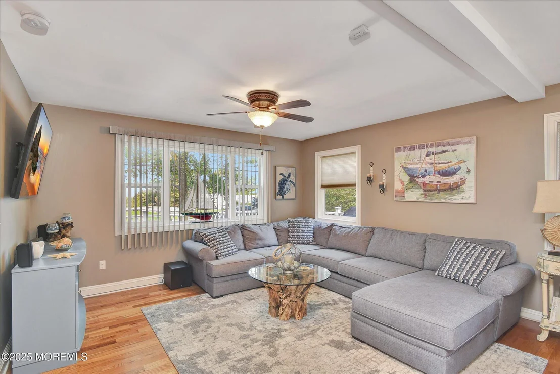 Photo of 7 Cedar Island Drive