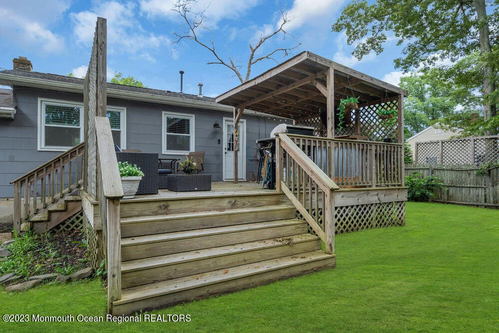 Photo of 1233 Clearview Street