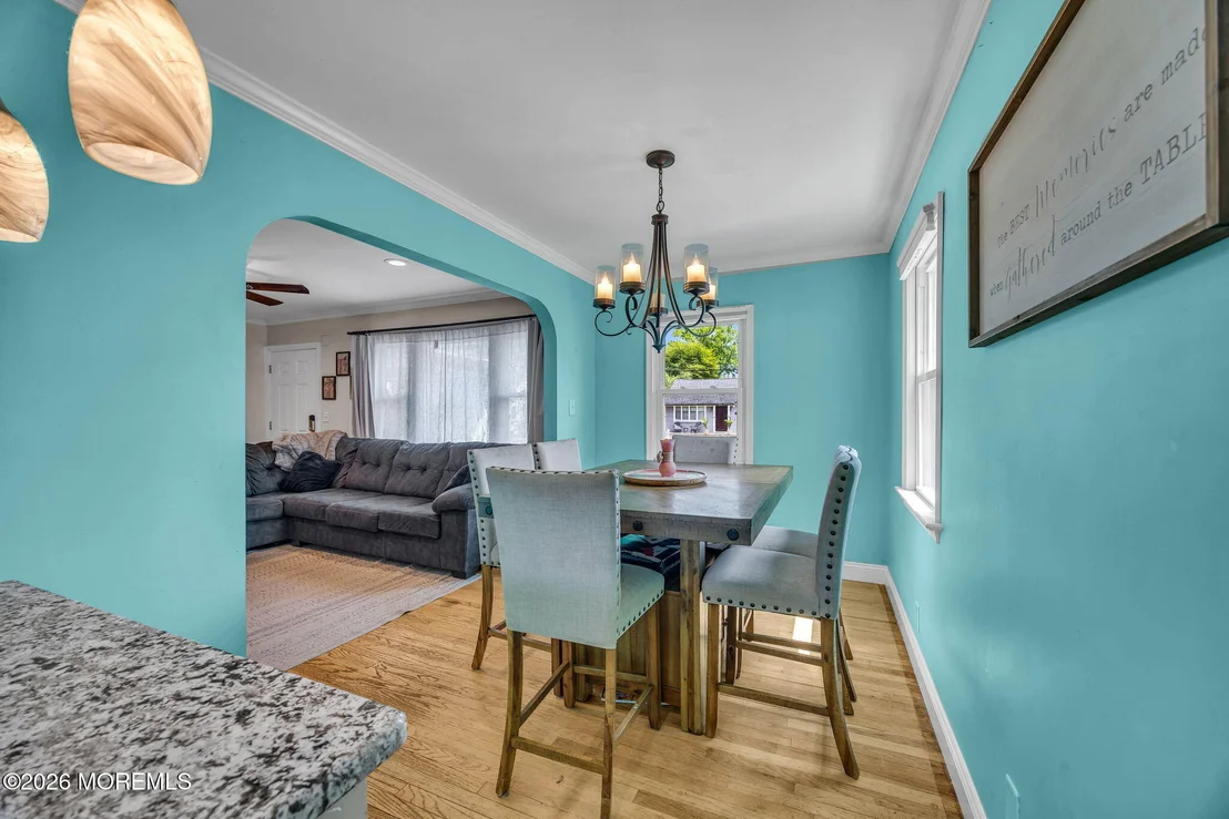 Photo of 37 Sunset Place