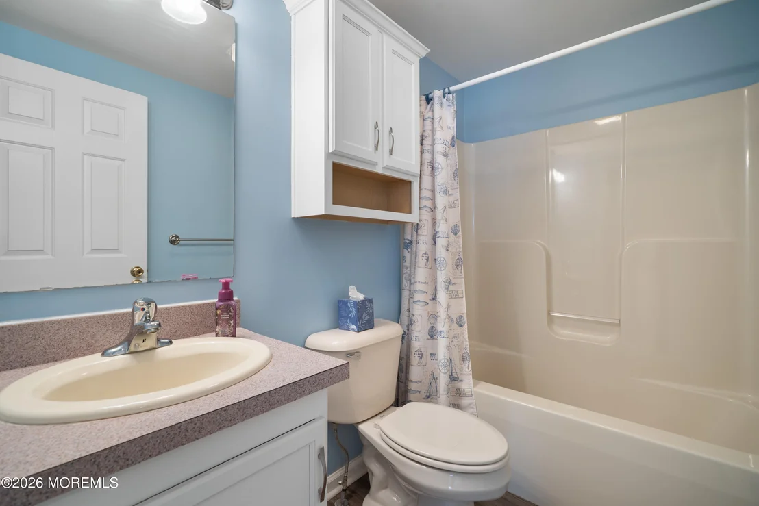 Photo of 48 Fort Lee Drive