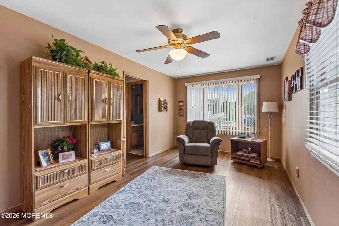 Photo of 807 Constitution Drive