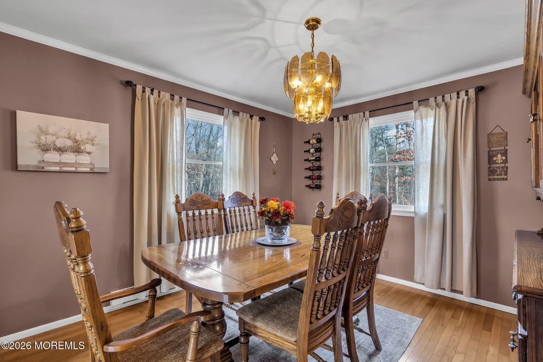 Photo of 301 Clearstream Road