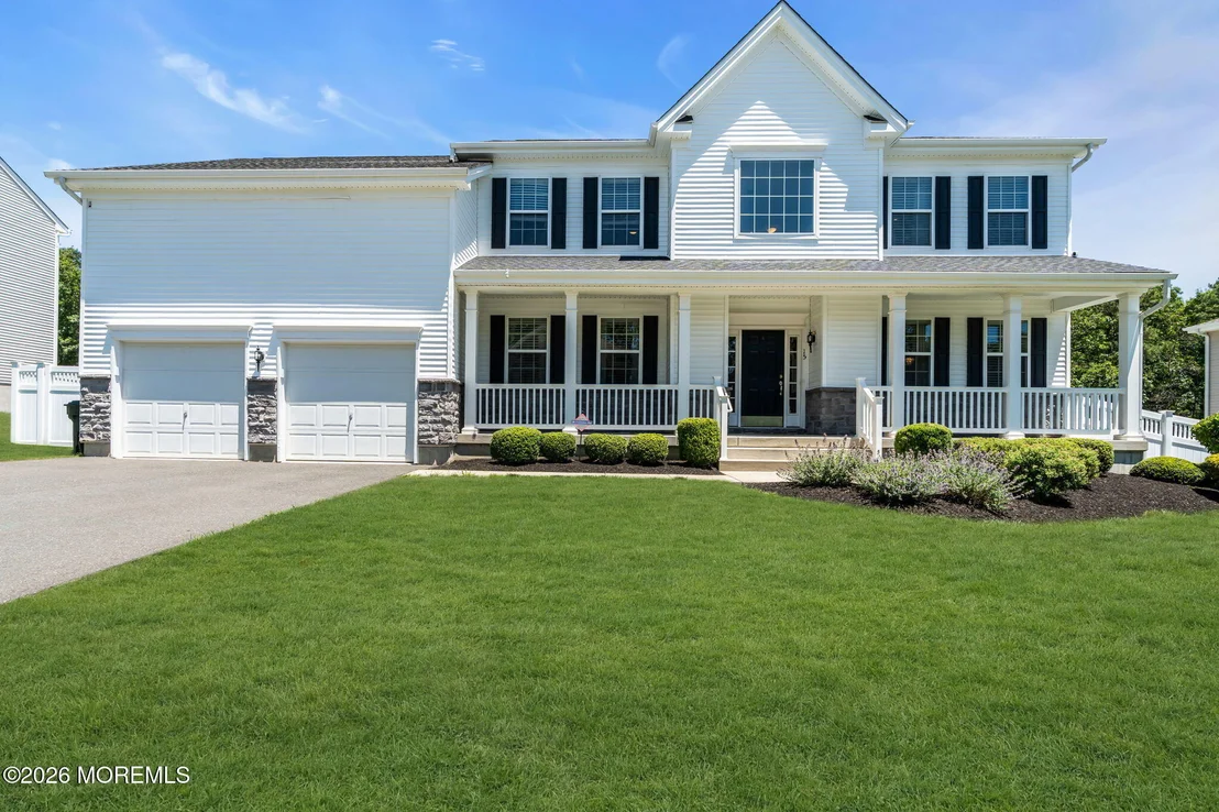 Photo of 15 Christopher Drive