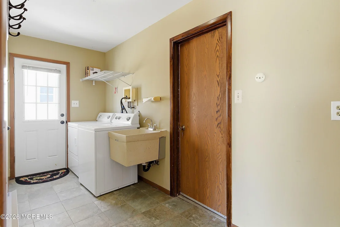 Photo of 832 Forepeak Drive
