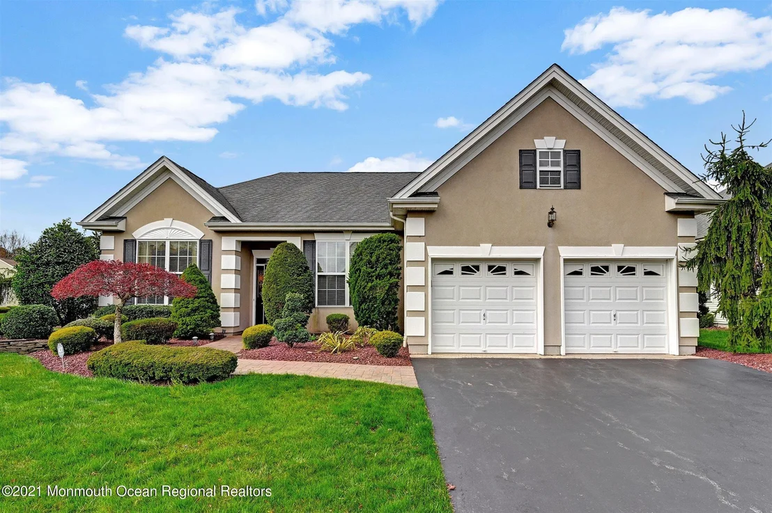 Photo of 41 Portchester Drive