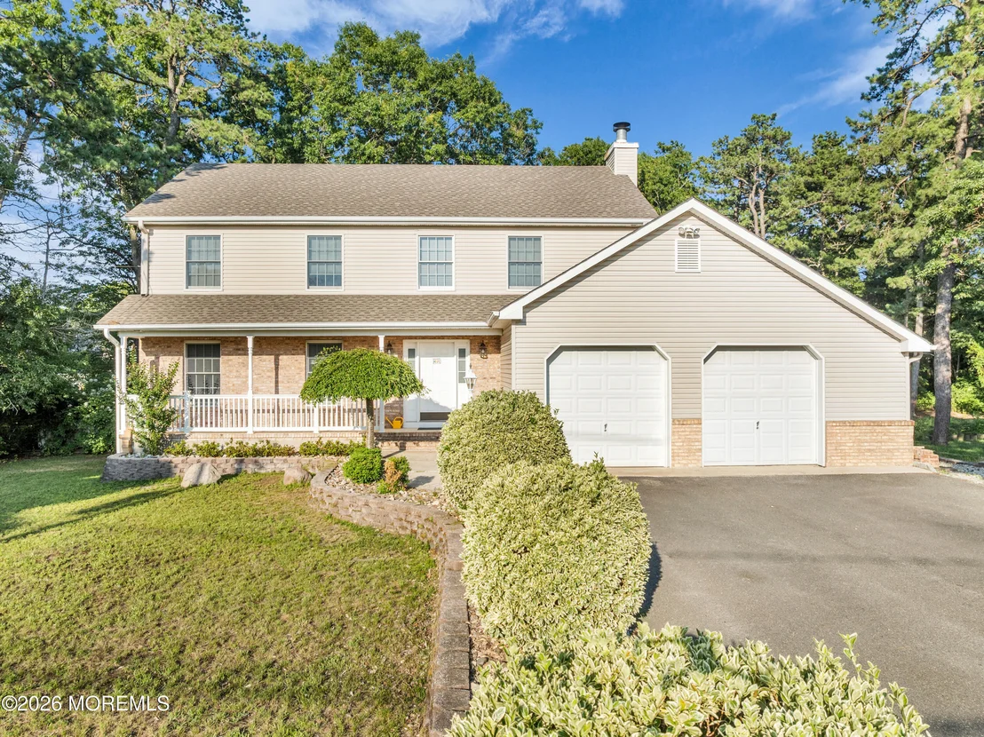 Photo of 361 Eastern Boulevard