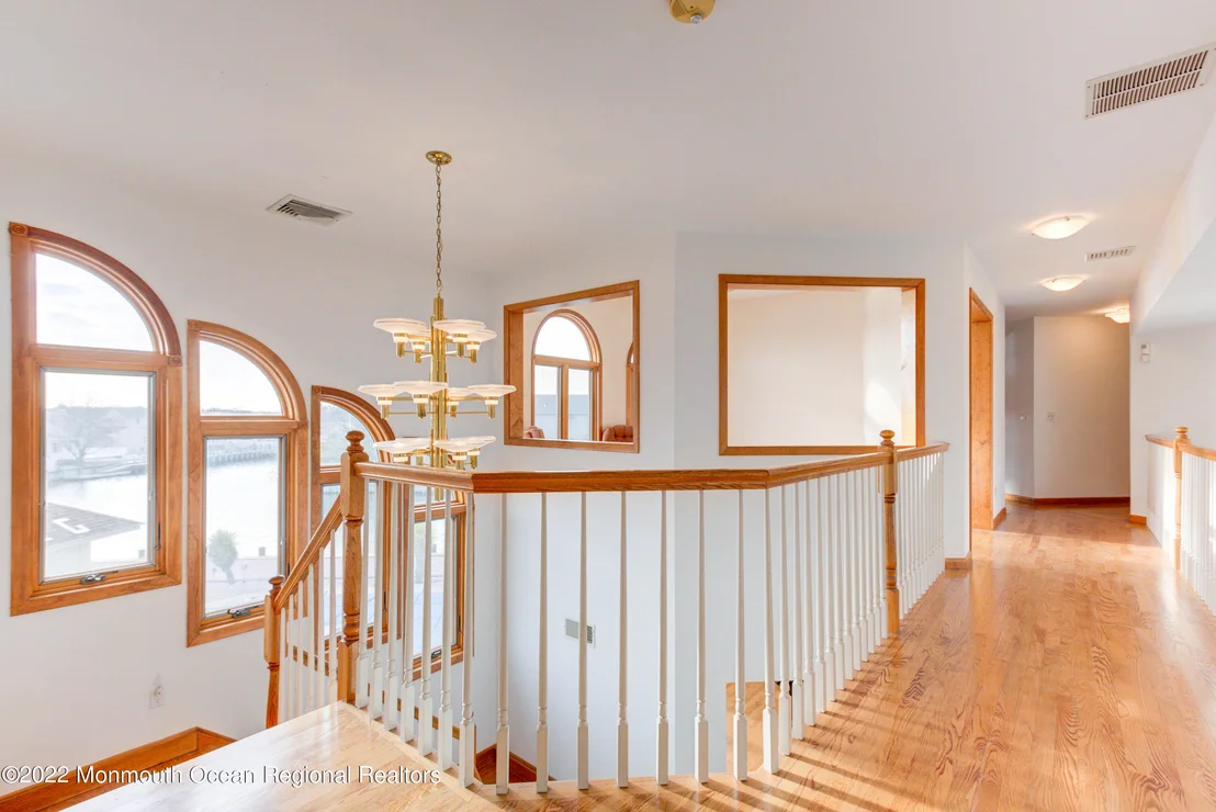 Photo of 1009 Plimsoll Pt