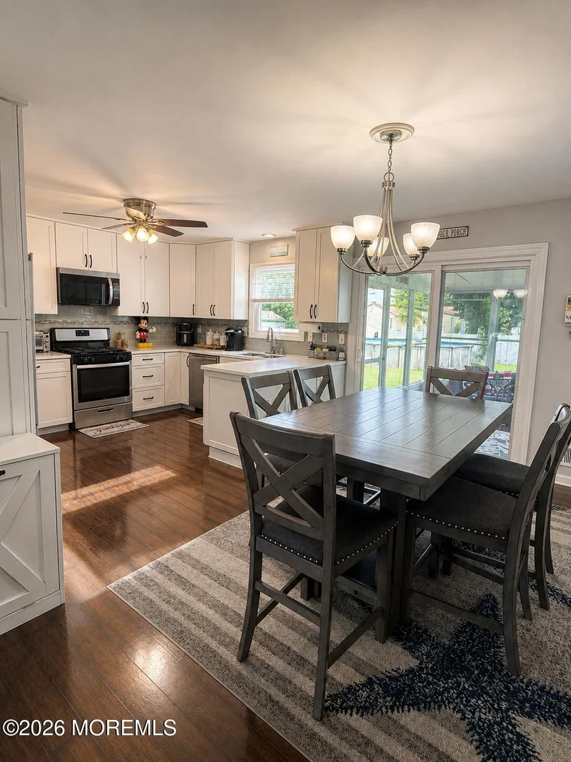 Photo of 718 Conifer Drive