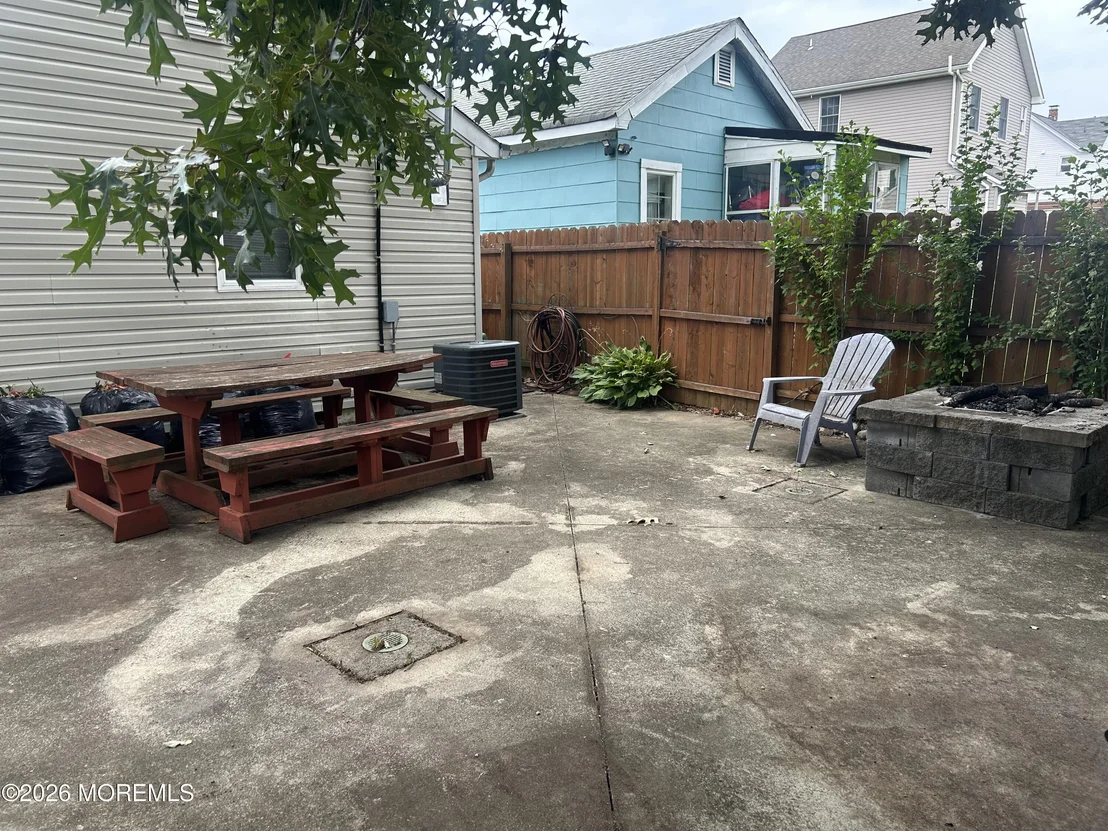 Photo of 128 Chamone Avenue