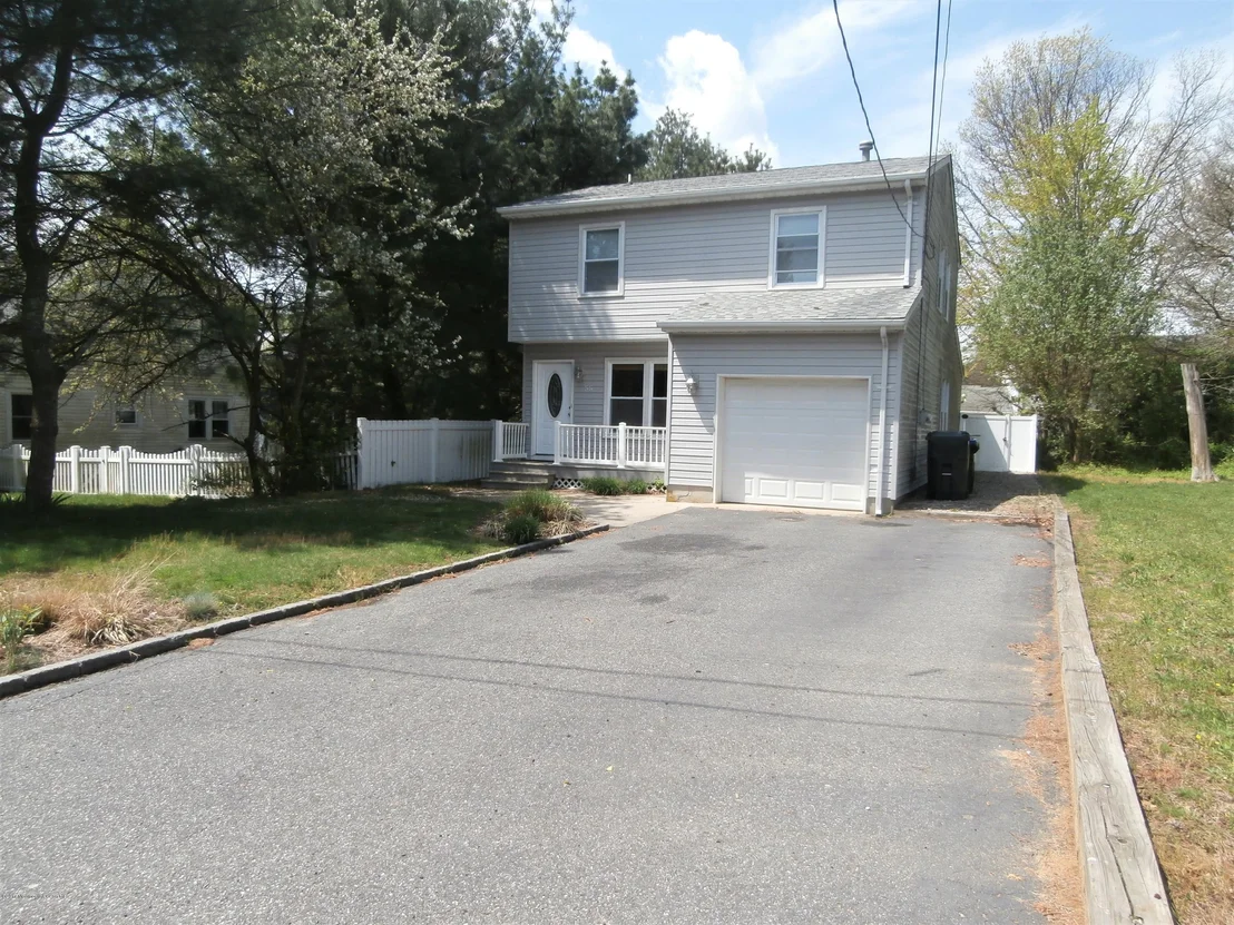 Photo of 55 Burdge Avenue
