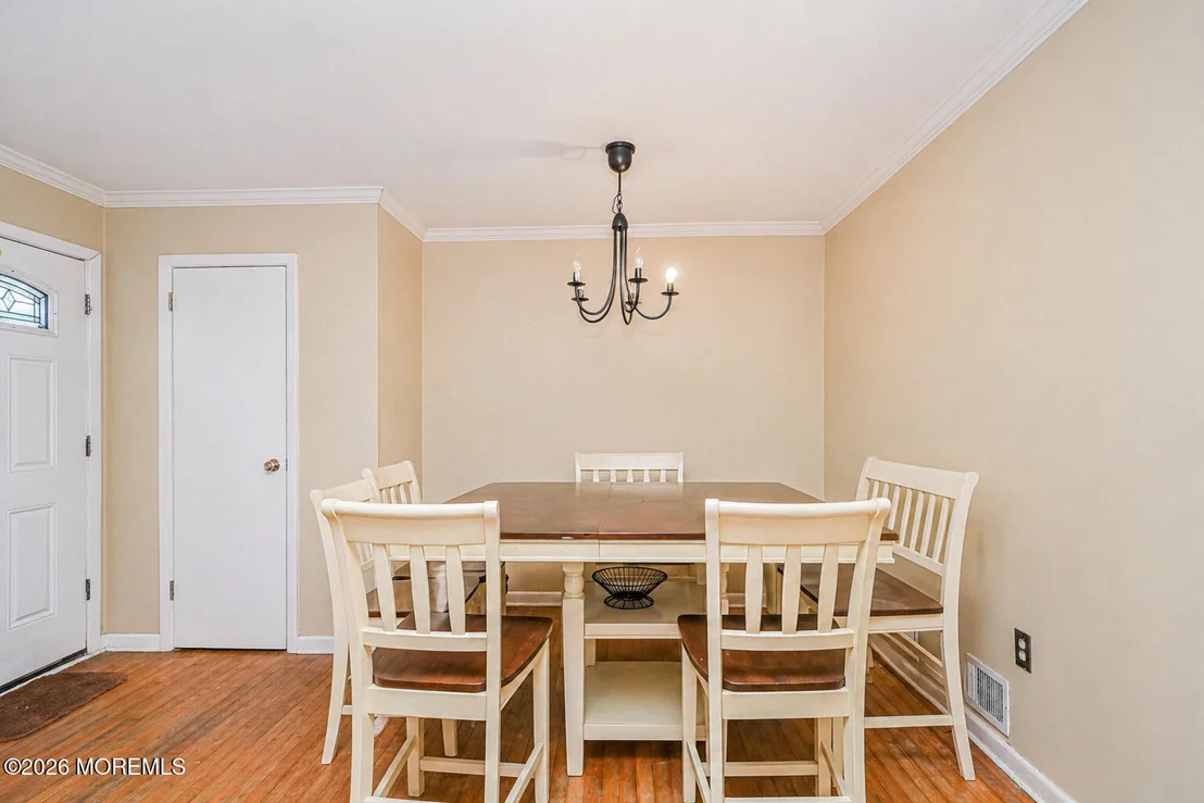 Photo of 74 Center Avenue