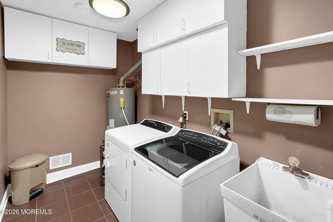 Photo of 2476 Spring Hill Drive