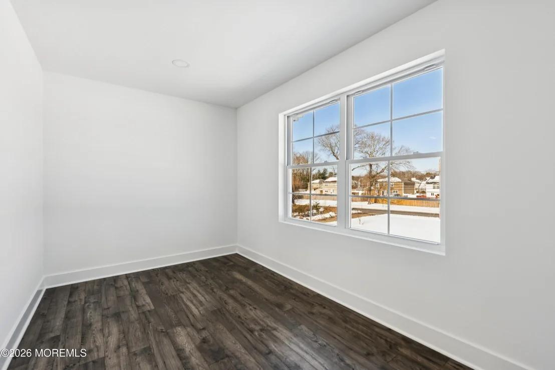 Photo of 140 Locust Avenue