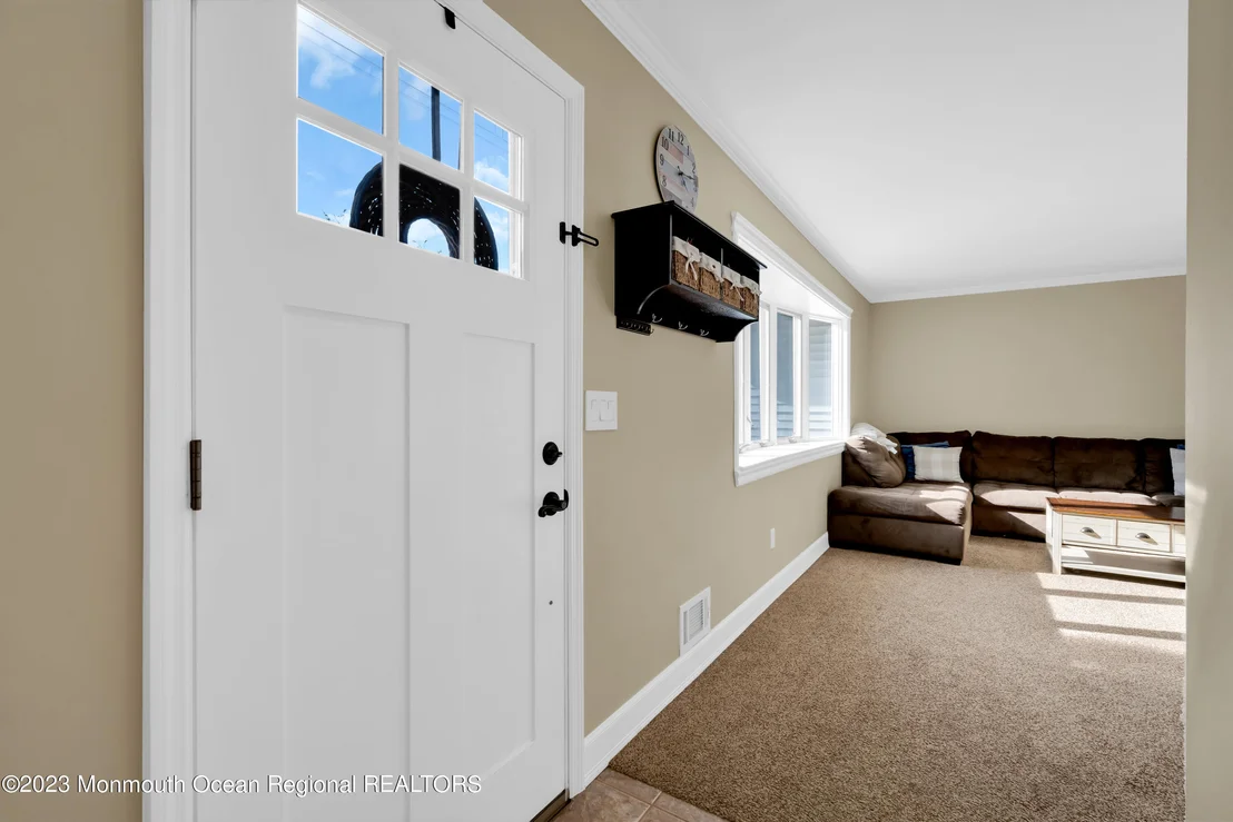 Photo of 1435 Flintoft Avenue