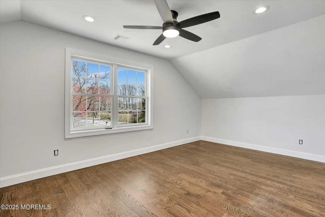 Photo of 97D Aberdeen Road