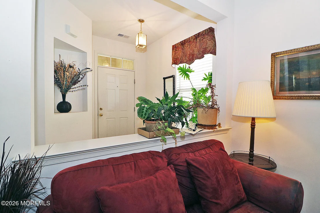Photo of 27 Vineyard Way
