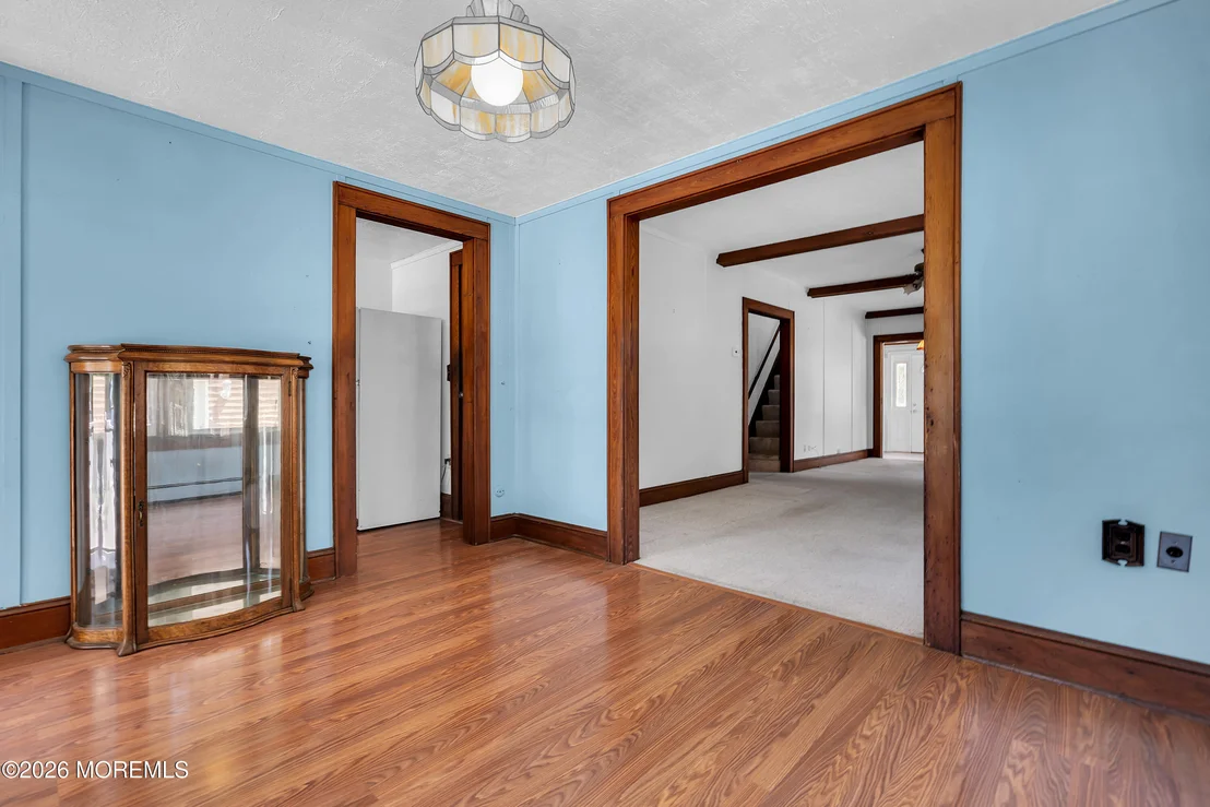 Photo of 906 Lincoln Avenue
