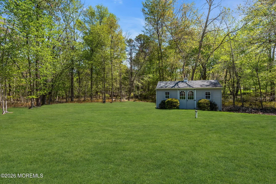 Photo of 205 Frank Applegate Road