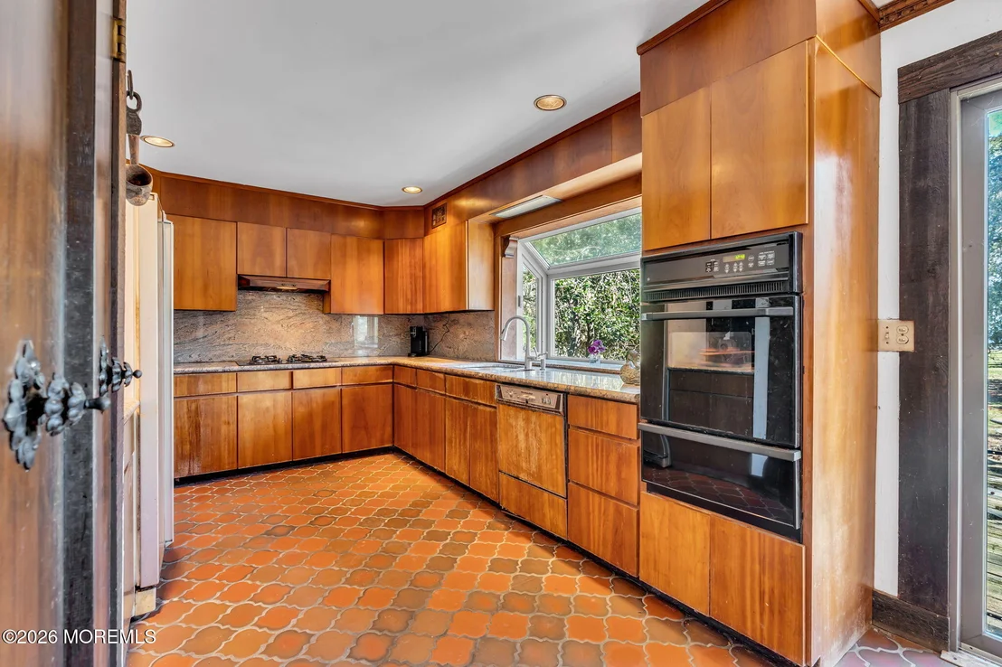Photo of 6 Surrey Lane