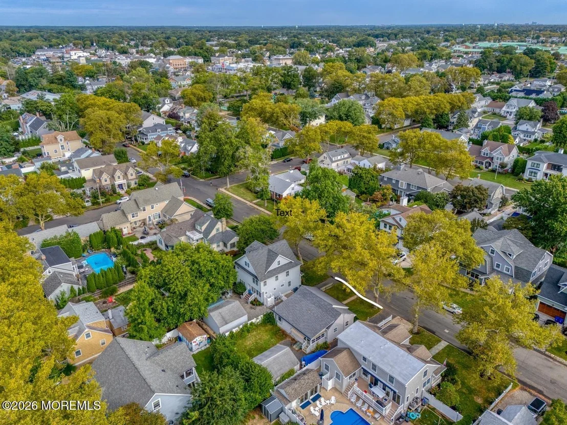 Photo of 303 Cedar Avenue