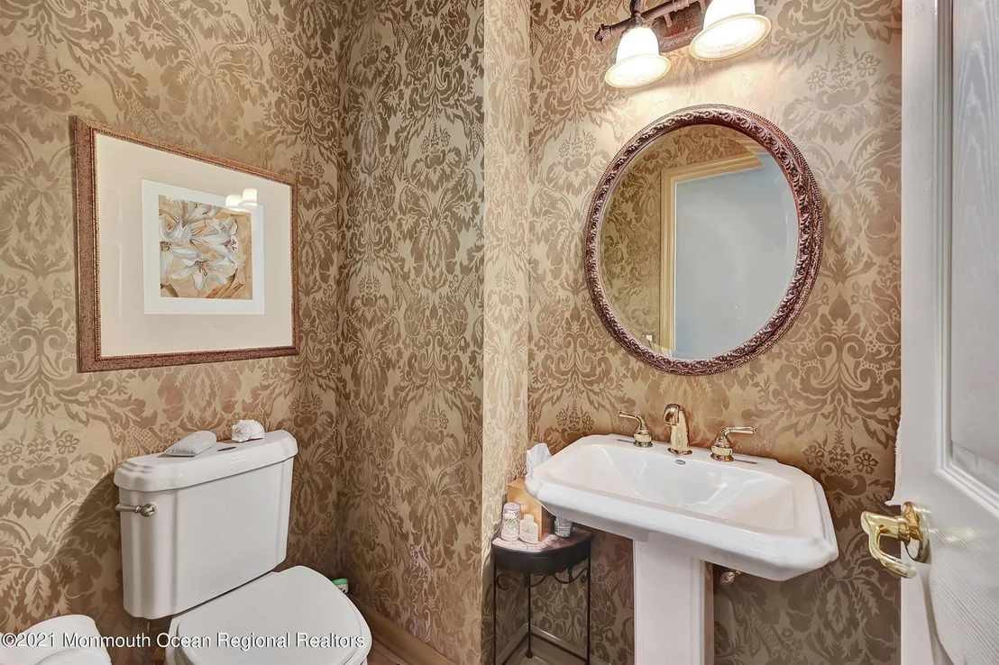 Photo of 41 Portchester Drive