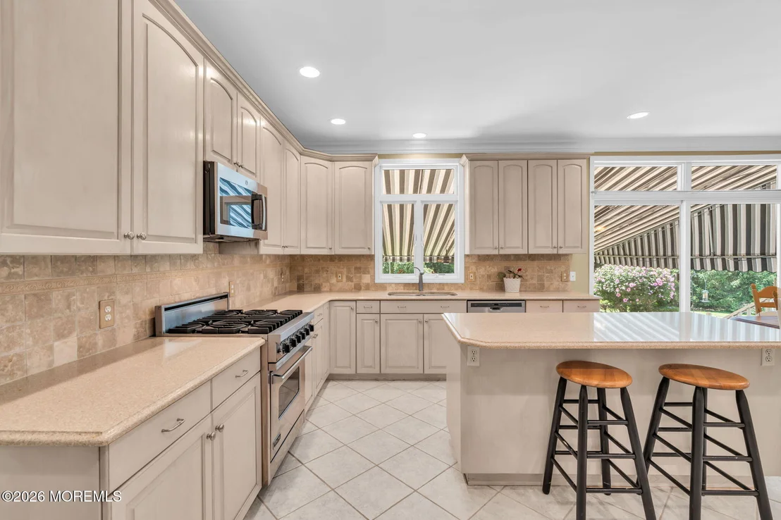 Photo of 28 Arbor Way