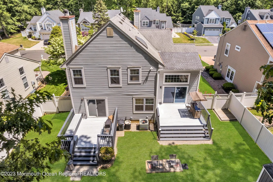 Photo of 7 Spruce Hollow Drive
