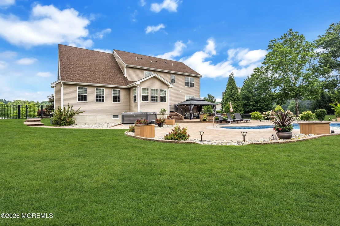 Photo of 12 Whispering Grove Boulevard