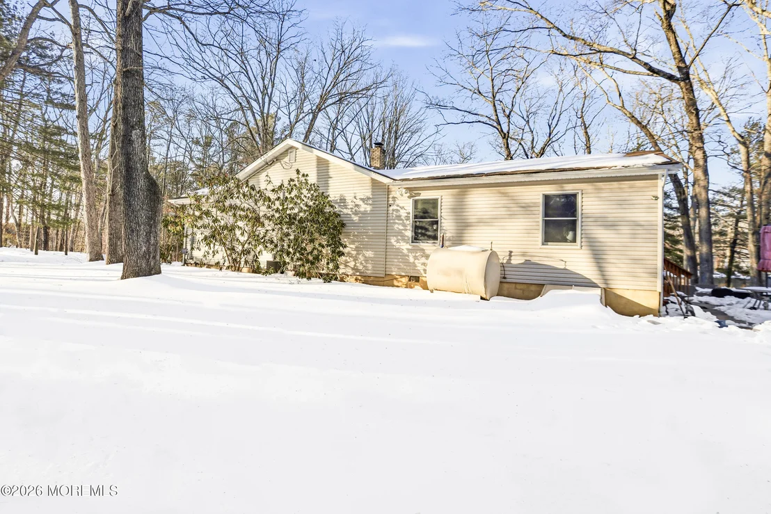 Photo of 523 Cerrina Road