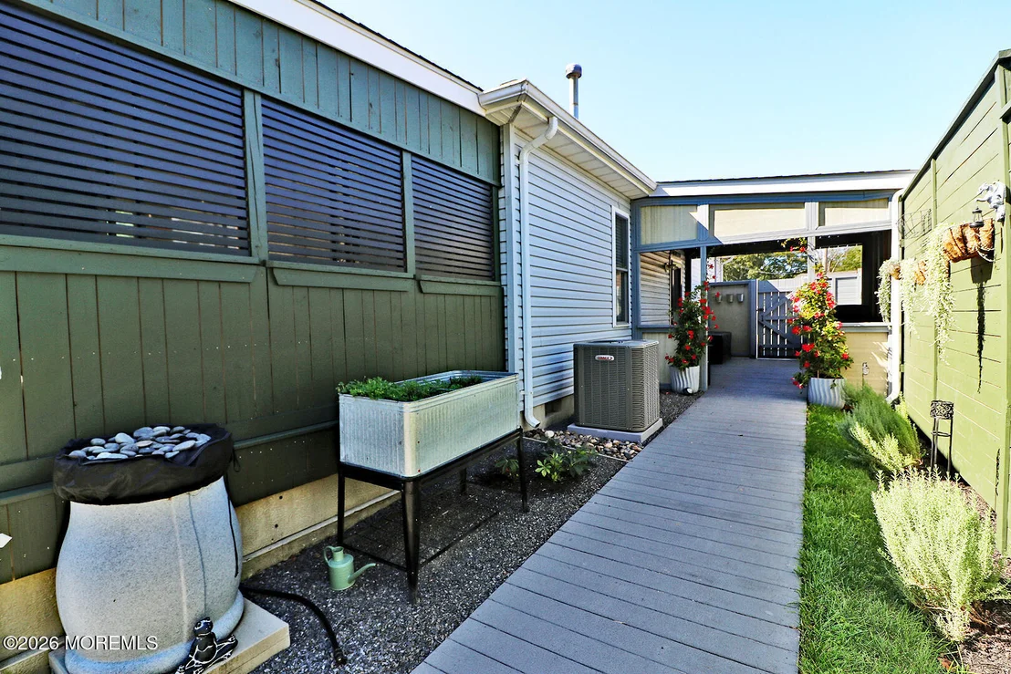 Photo of 8 Keelson Drive