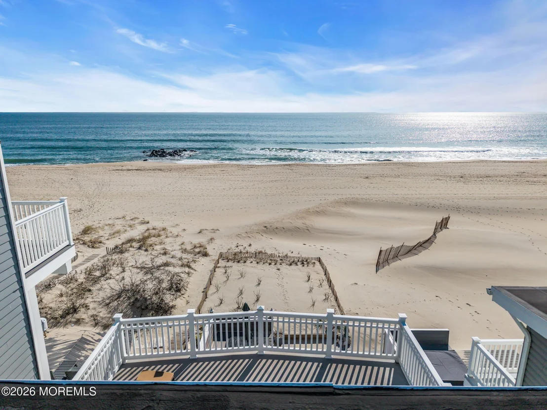 Photo of 55 Beachfront