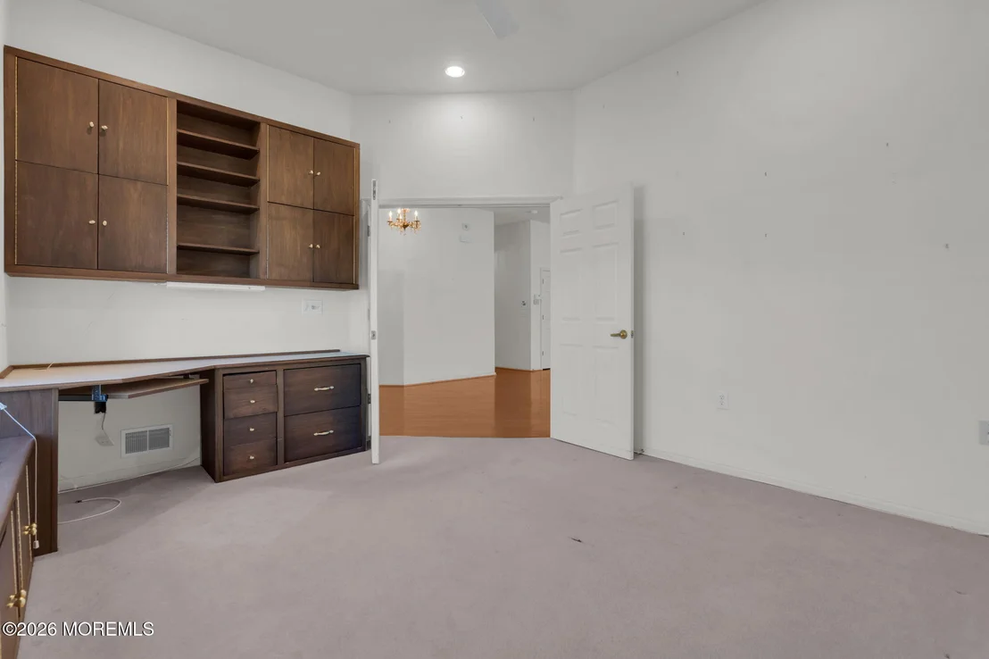 Photo of 39 Baltusrol Drive