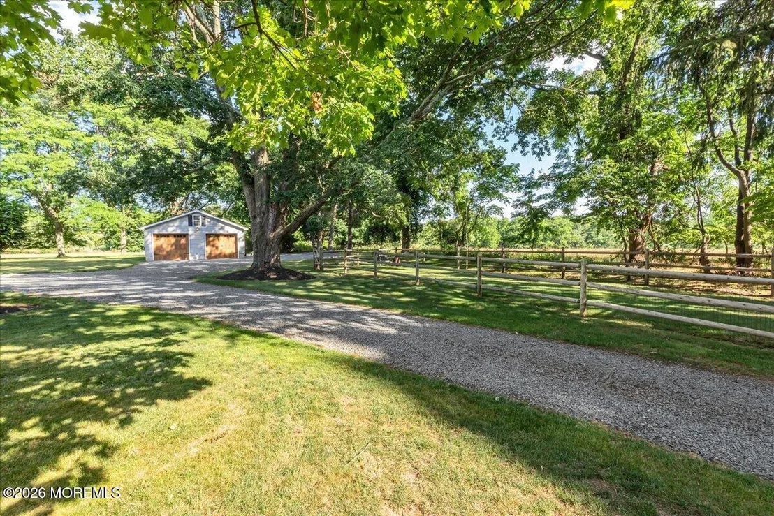 Photo of 102 Middletown Road