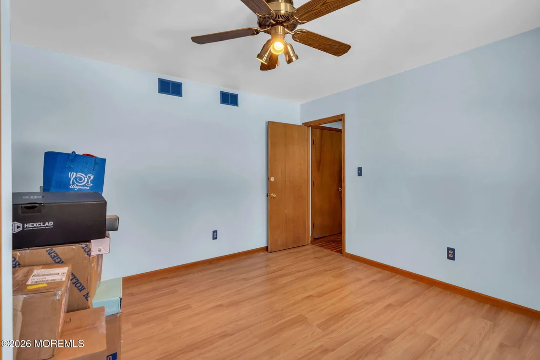 Photo of 177 Cedar Swamp Road