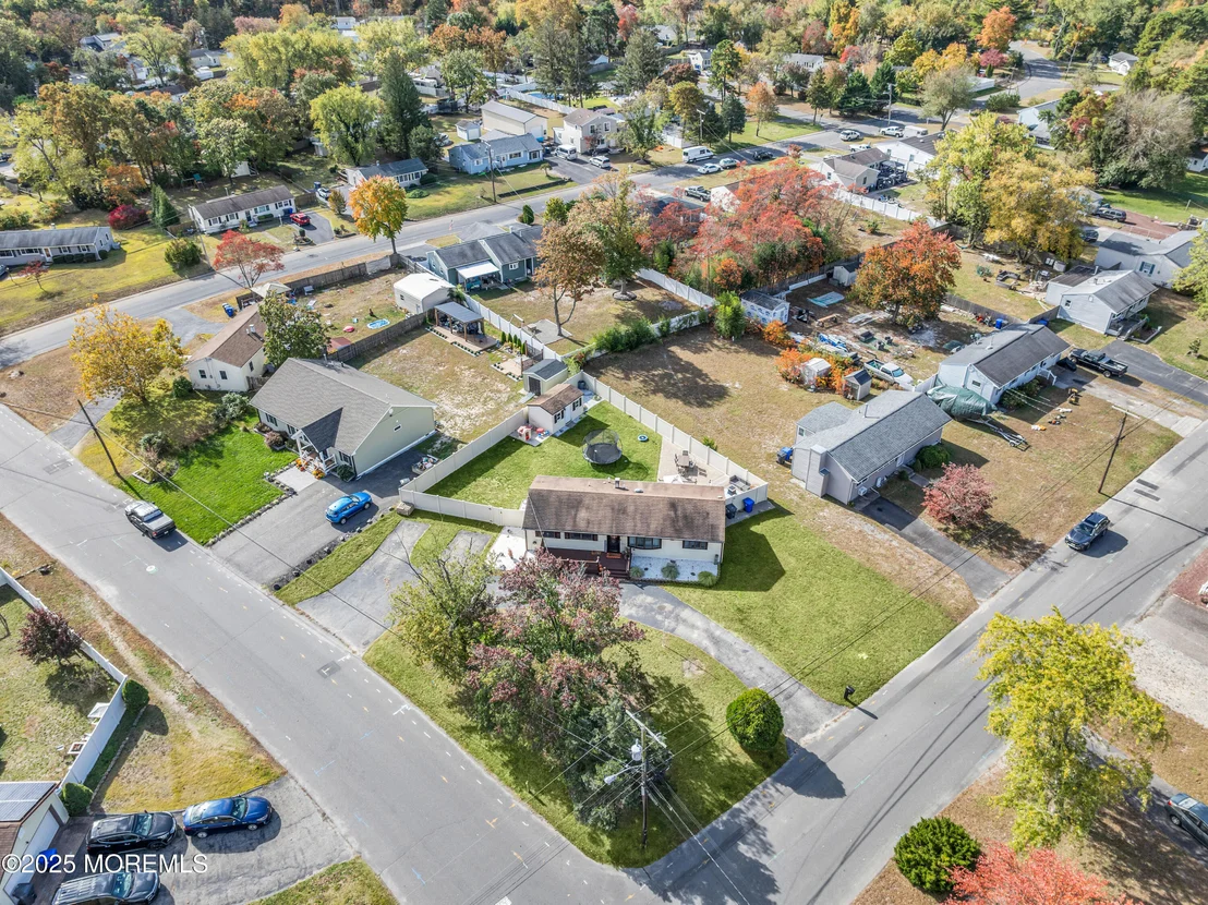 Photo of 202 Orangewood Drive