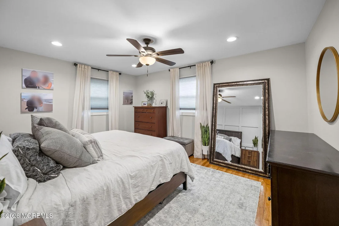 Photo of 213 Lloyd Road