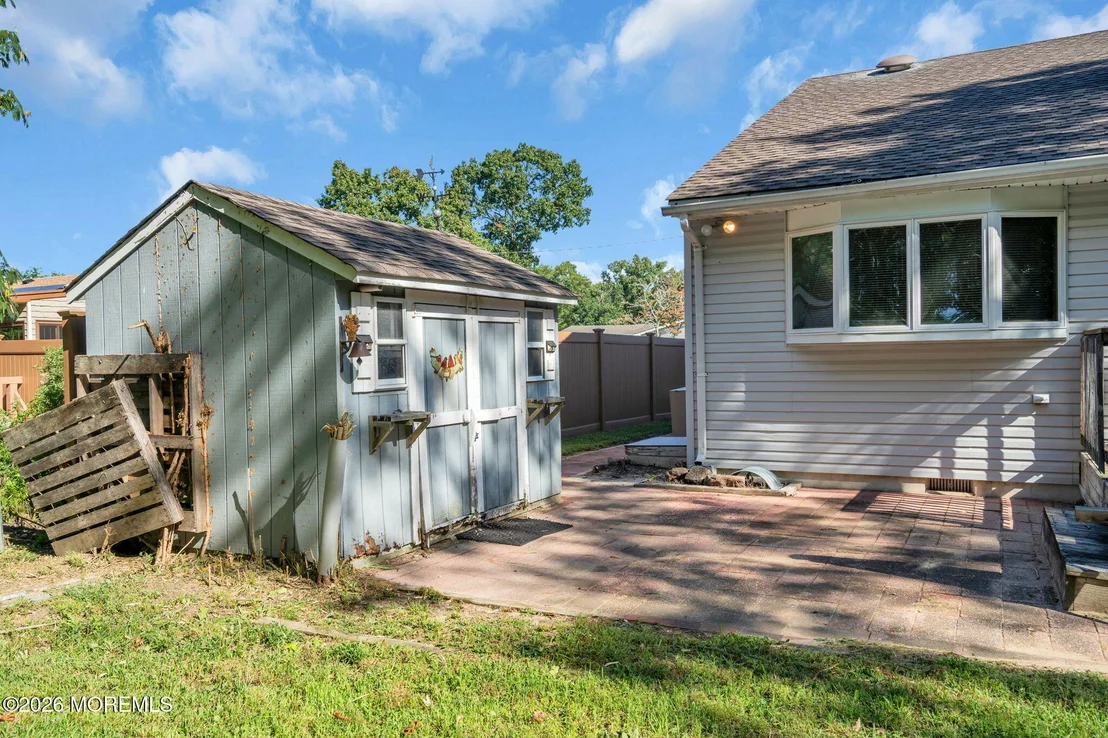 Photo of 141 Sunset Drive