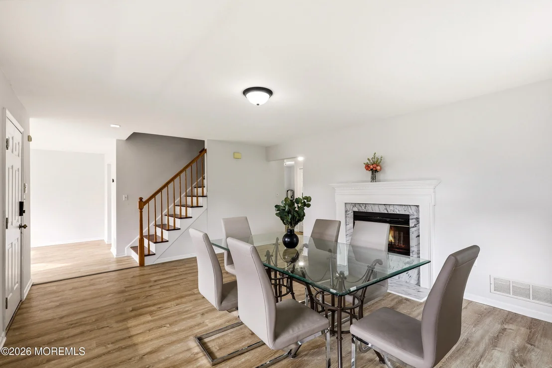 Photo of 297 Bartley Road