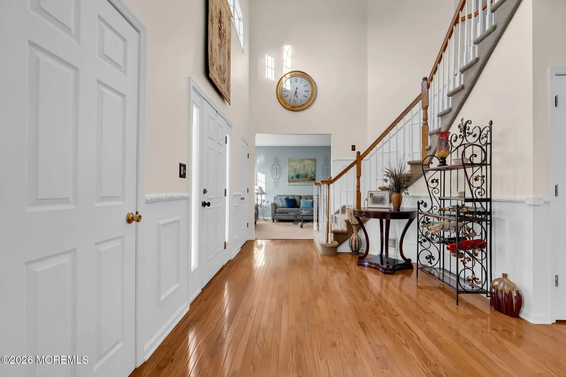Photo of 105 Mesa Verde Lane