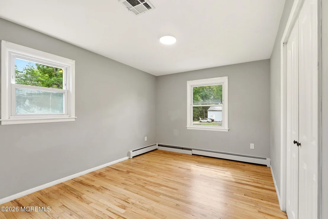Photo of 295 Fort Plains Road